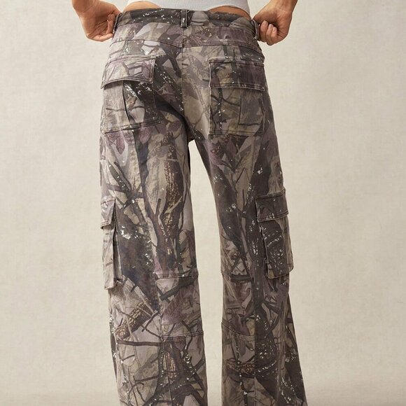 Women's Boho Low-Waisted Relaxed Fit Washed Tree Branch Printed Cargo pants - Picture 7 of 7